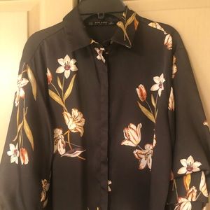 Zara Collection Black flower blouse!